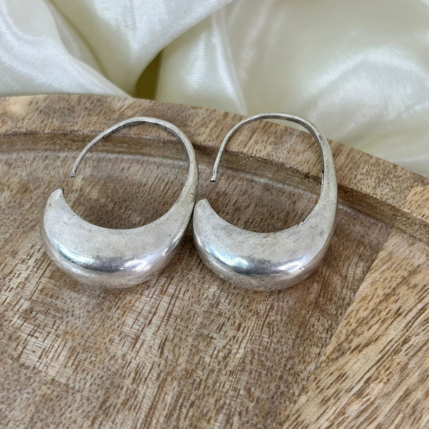 Bottega Earrings (Silver)