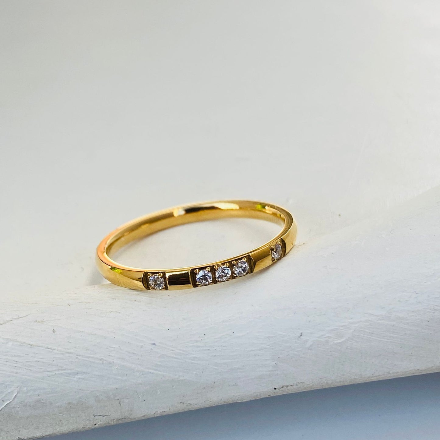 Afreen Band Ring (B2G3)