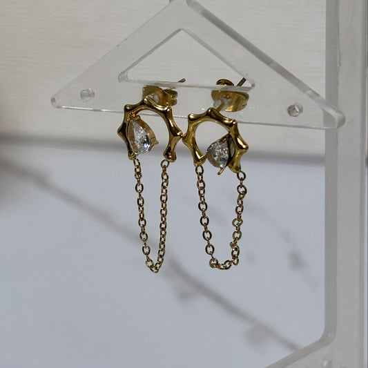 Lyla Earrings