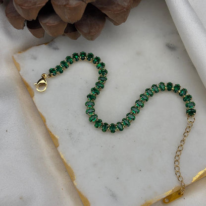Elara Luxe Emerald Chain Bracelet