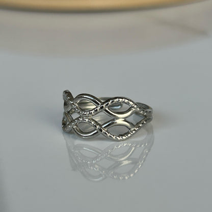 Daze Ring