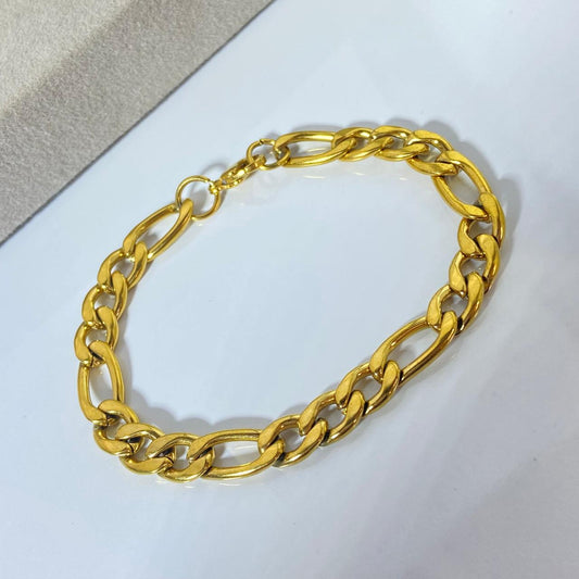 Cuban Link 18K Gold Chain Bracelet