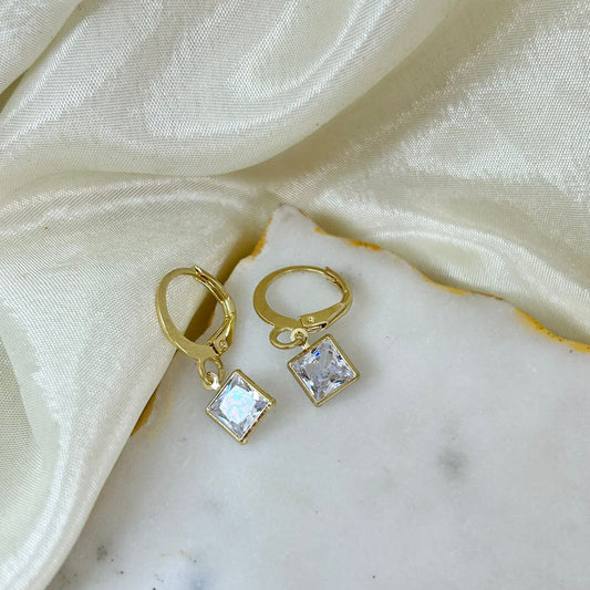 Golden Frame Huggies