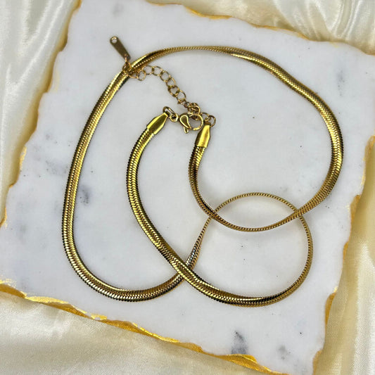 Sleek Viper Chain