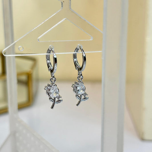 Tulip Silver Huggies