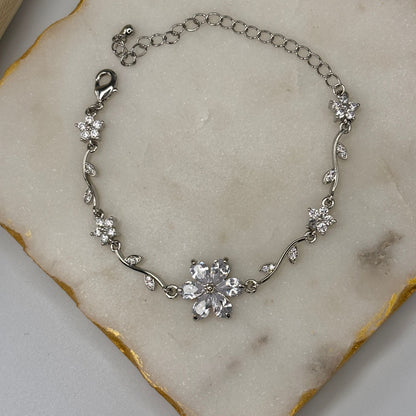 White Cinderella Bracelet