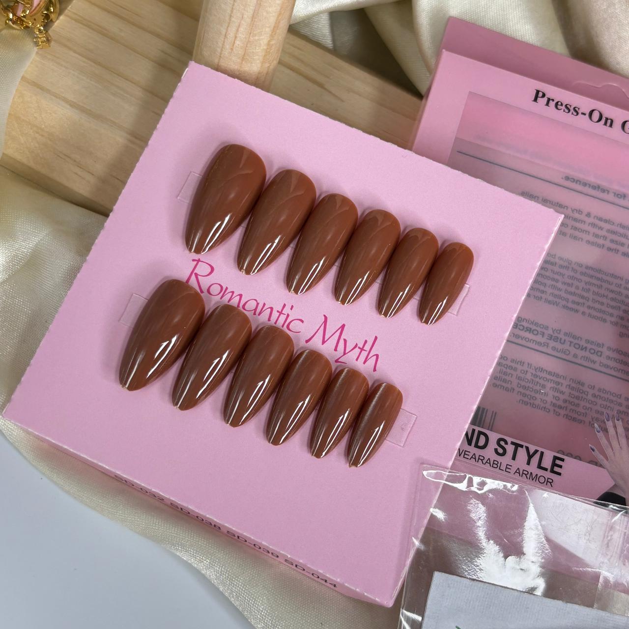 Cat Eye Nails 31