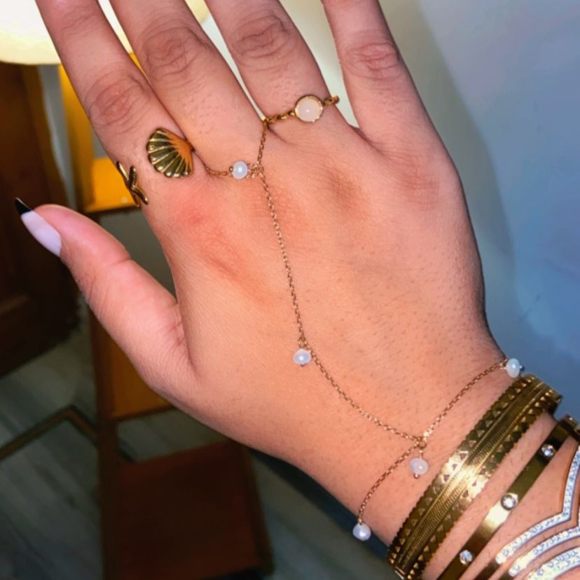 Pearlie Hand Chain