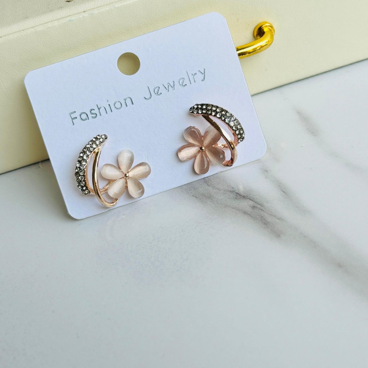 Resin Flora Piercing Earrings