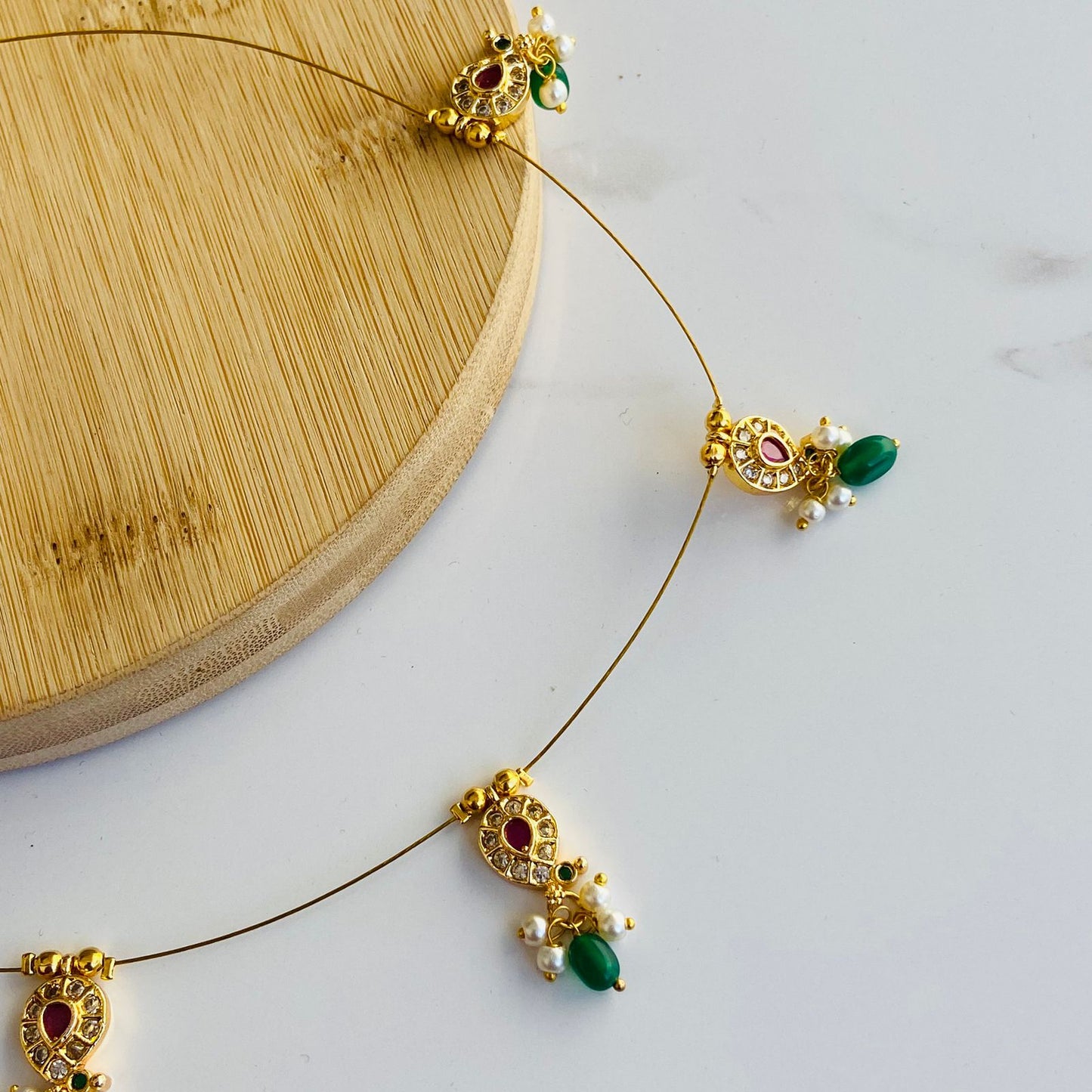 Anamika Emerald Invisible Chain Choker Necklace