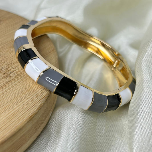 Dune Resin Bangles