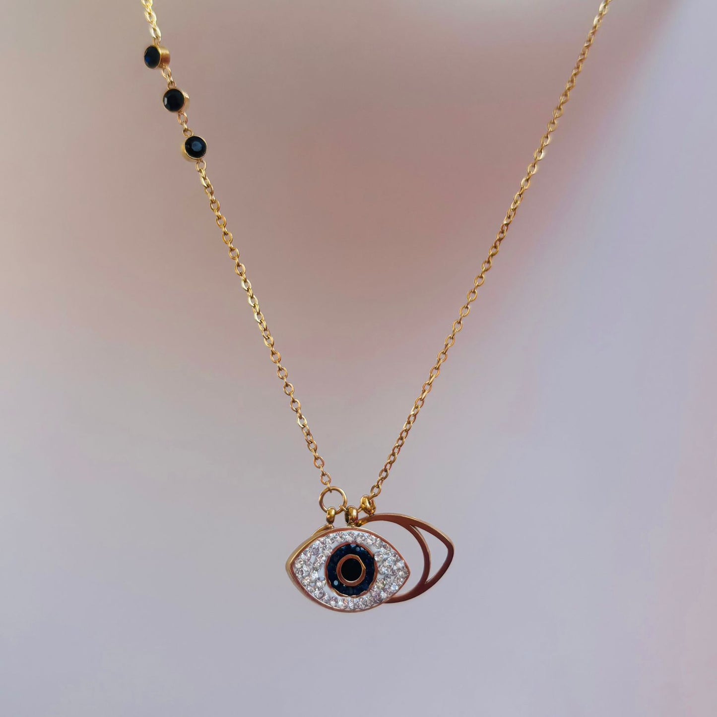 Viral Evil Eye Necklace