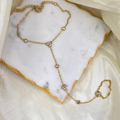 Naira Hand Chain