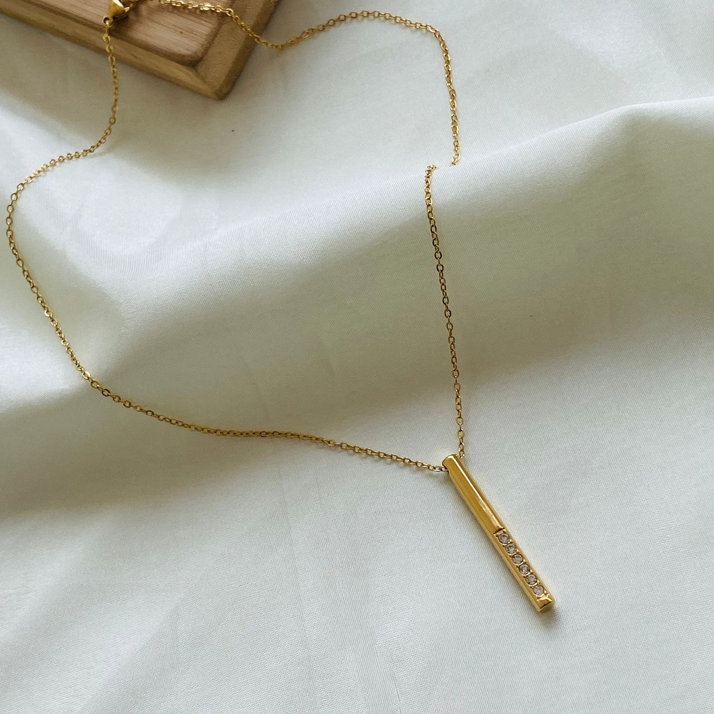 Sparkle Bar Necklace