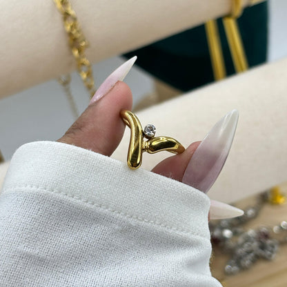 Velora Luxe Ring