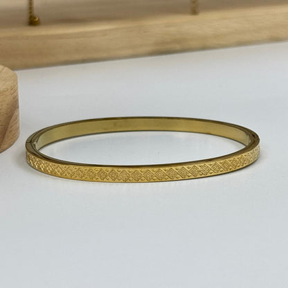 Minimal Grace Bracelet