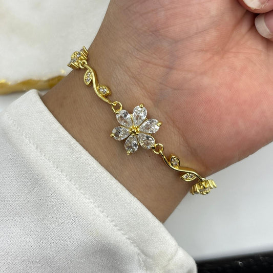 Crystal Daisy Cinderella Chain Bracelet