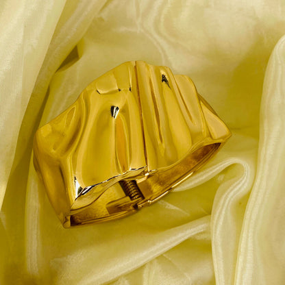 Wave Chunky Cuff Bracelet