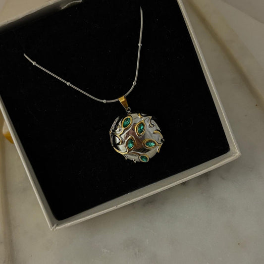 Vein Dual Tone Necklace