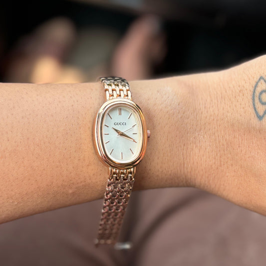 Gucci Oval Sleek Watch