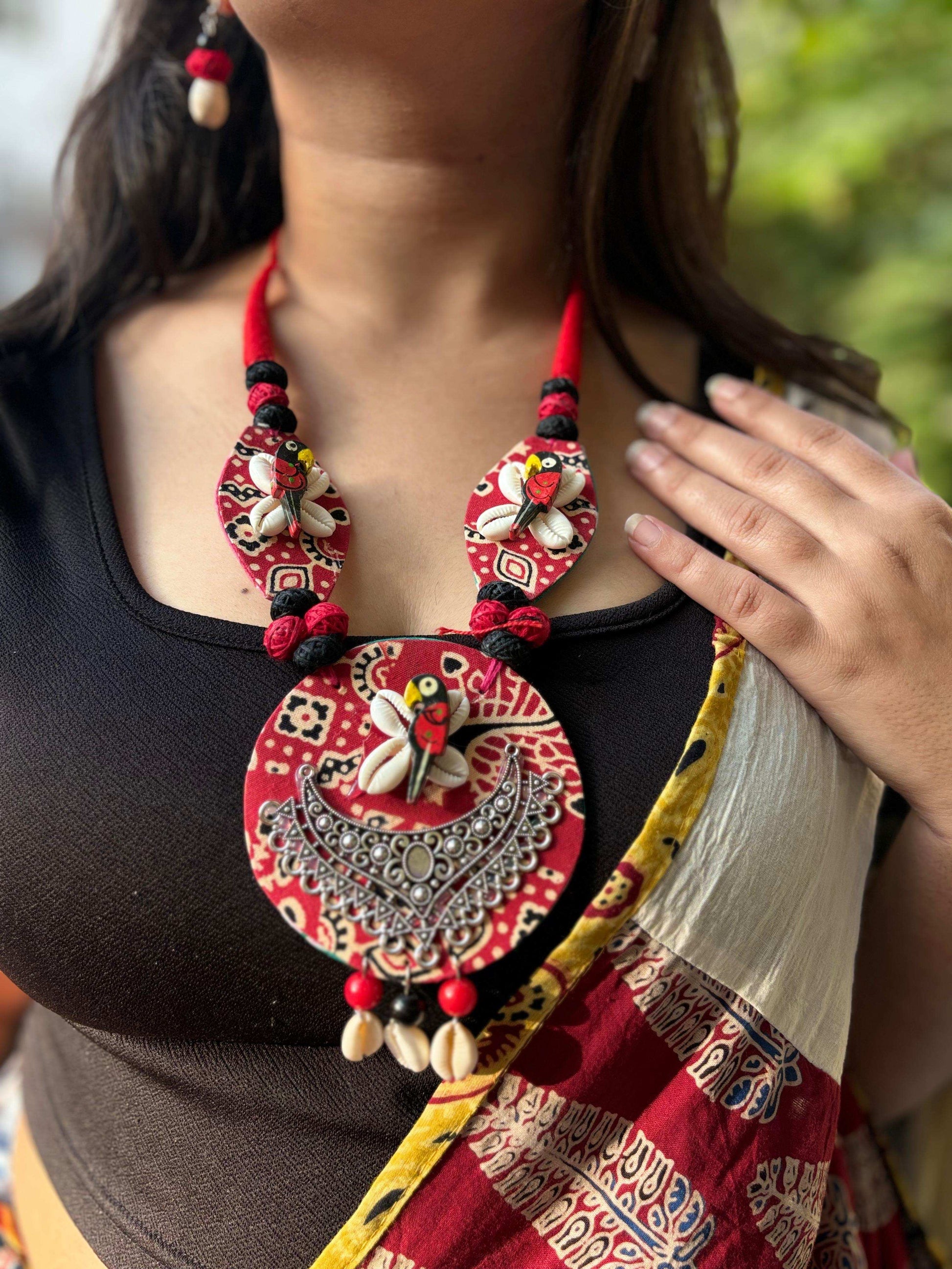 Ajrak Trendy Cowry Necklace