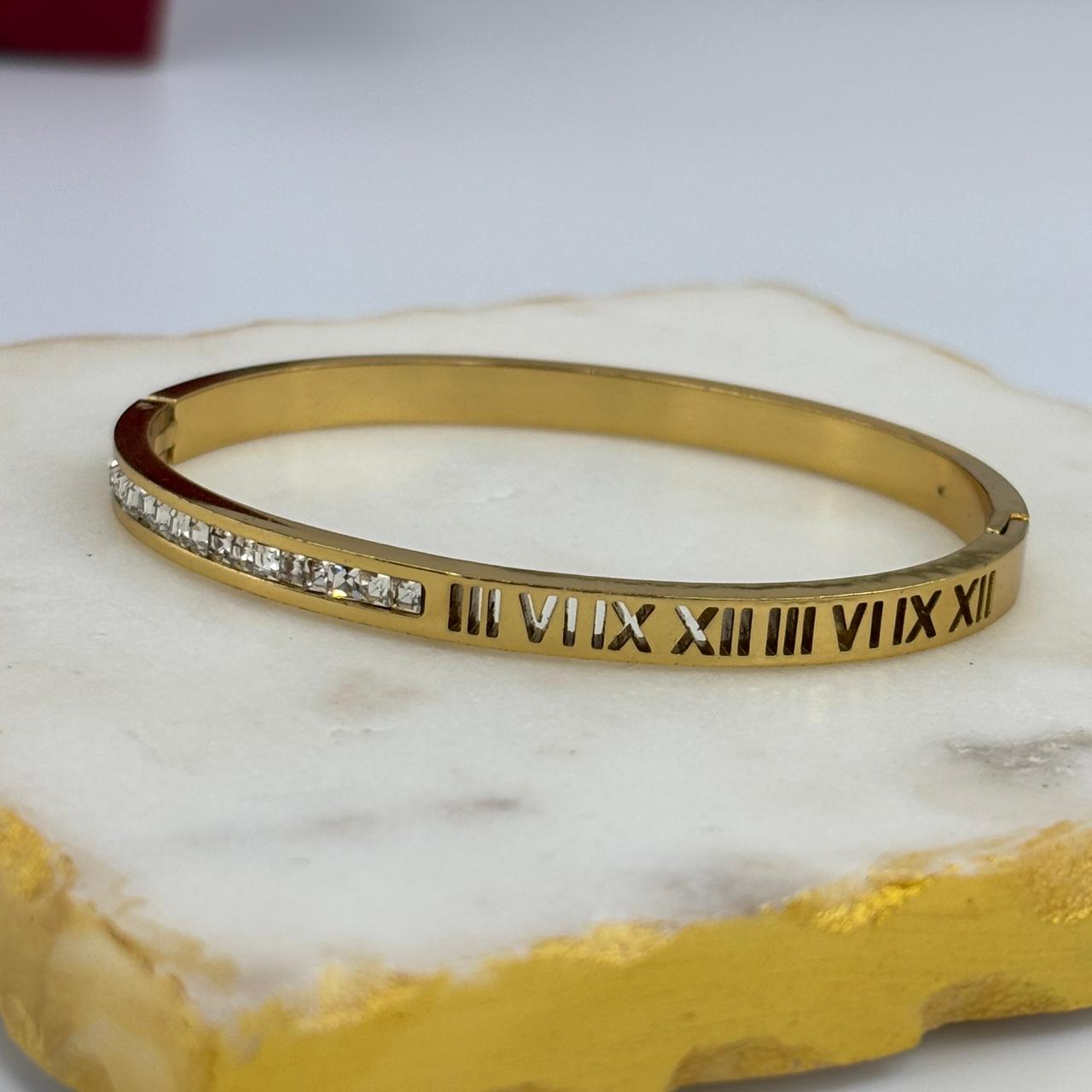 Roman Tennis Statement Bracelet  (Small Size-2.2-2.4)