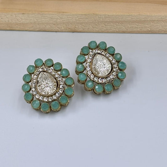 Noor Moisanite Stud Earrings ( Mint)
