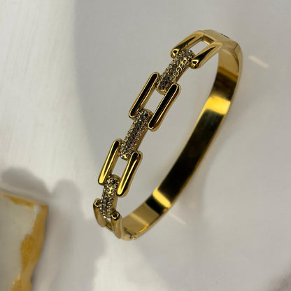 Link Luxe Bracelet