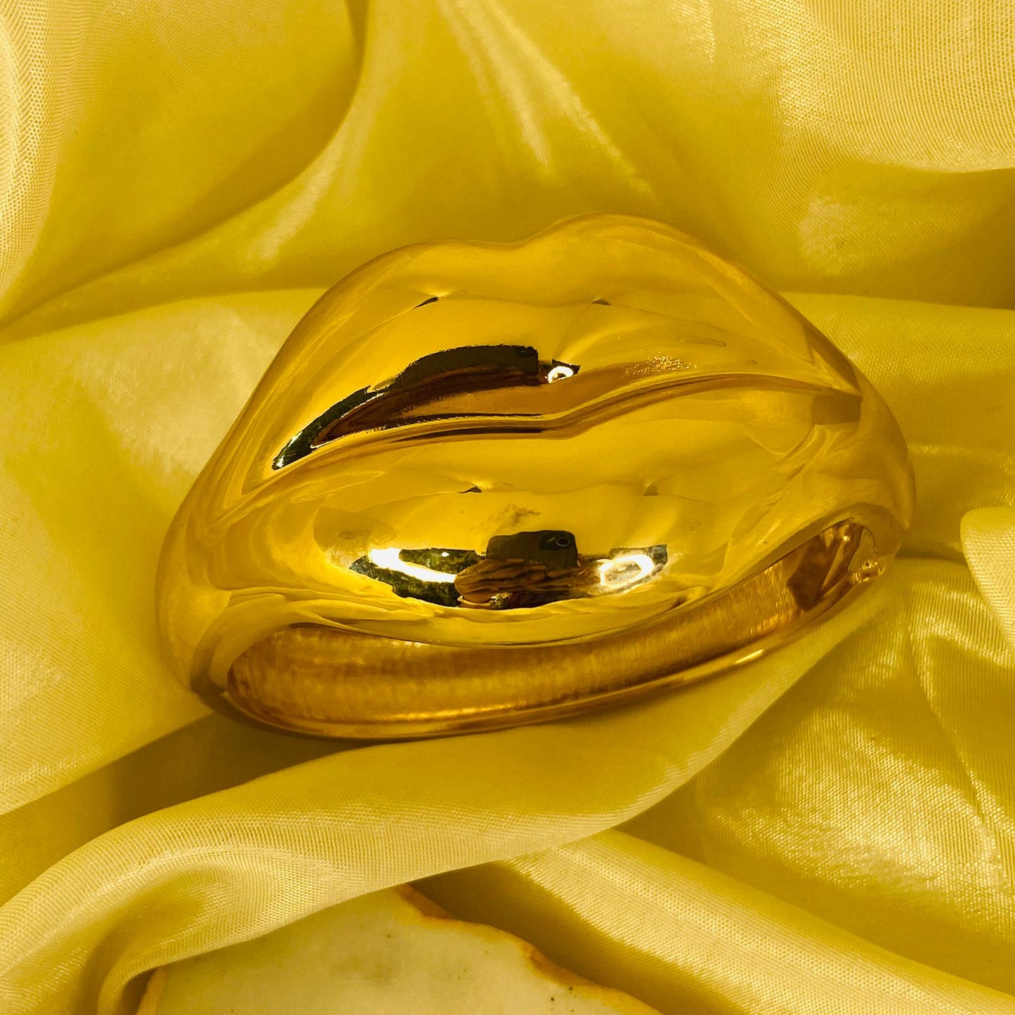 Lippie Chunky Cuff Bracelet