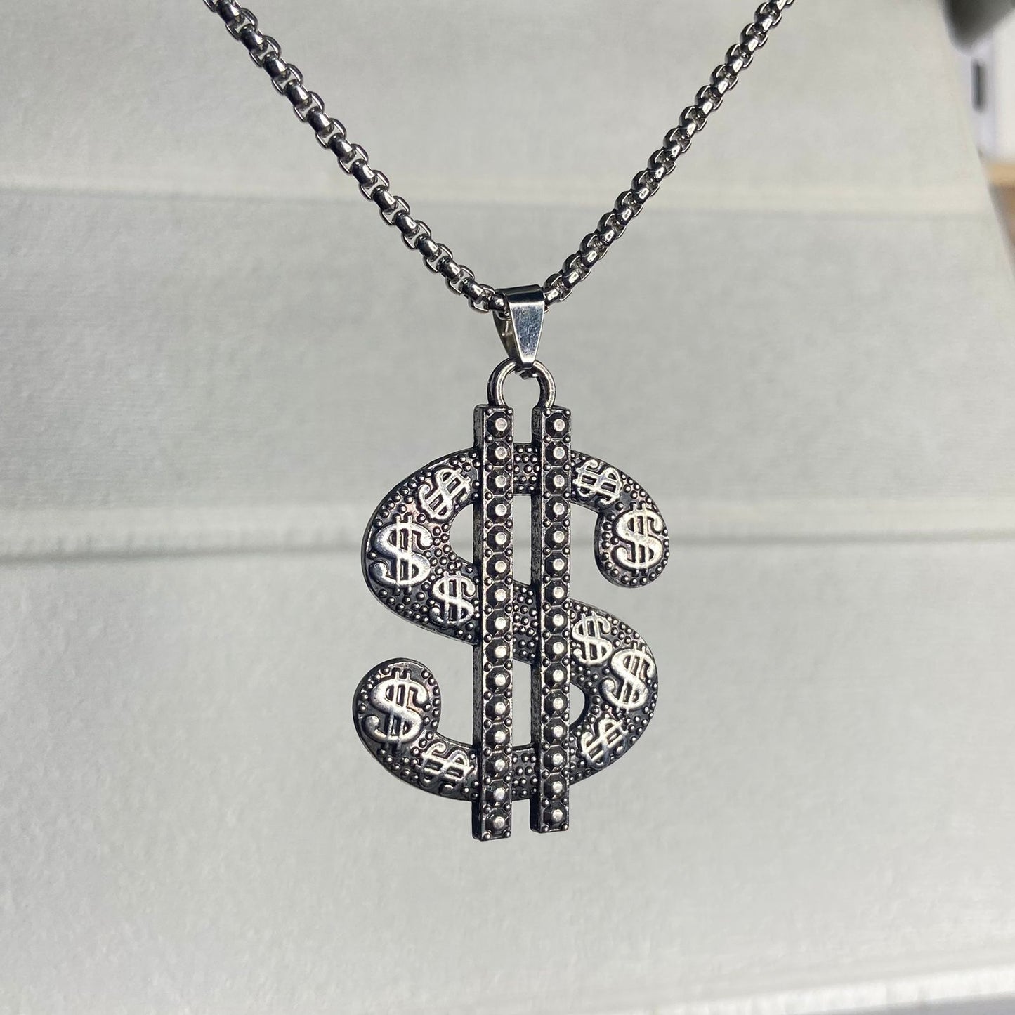 Richie Rich Pendant Chain