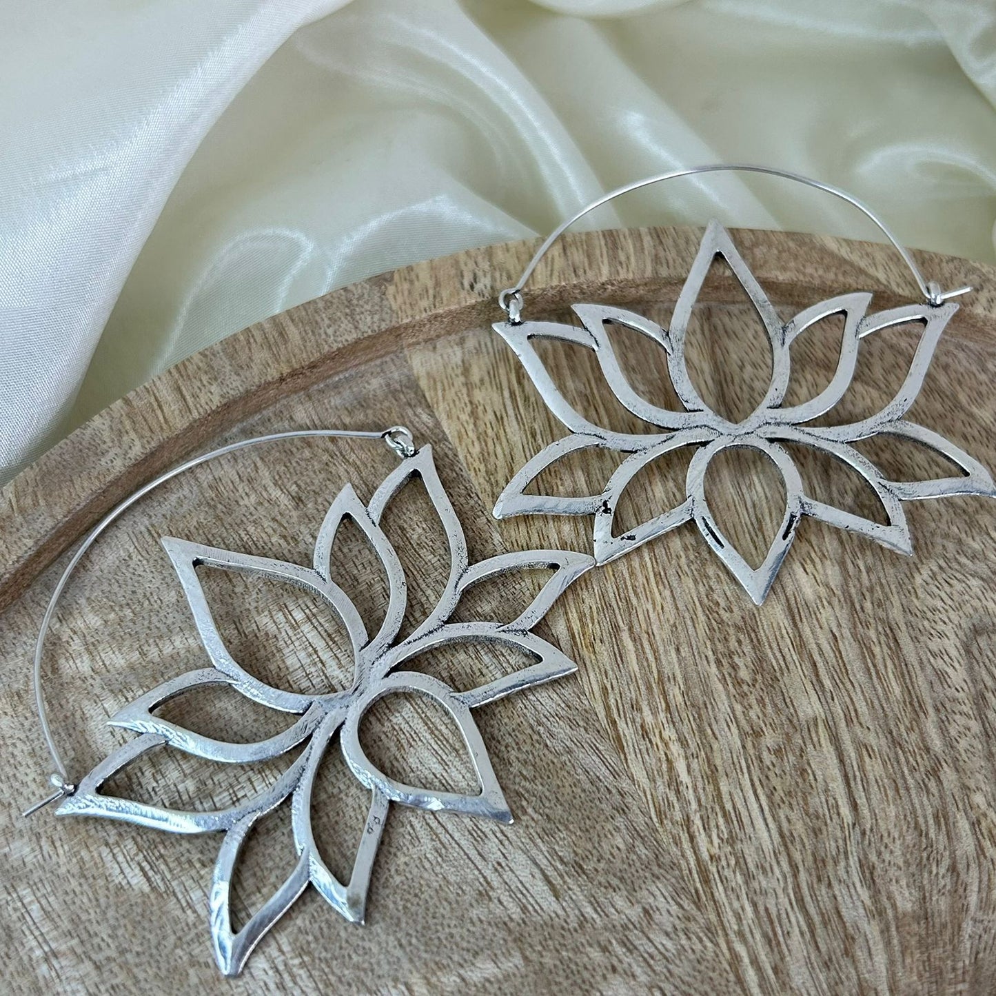 Lotus Earrings (Silver)