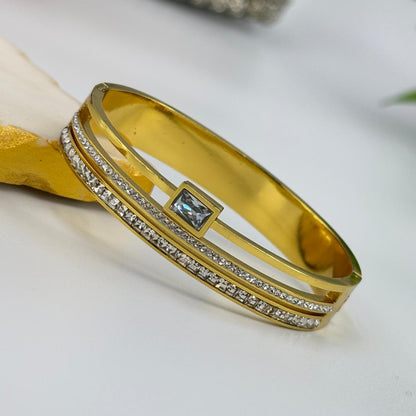 White Linear Luxe Bracelet  (Small Size-2.2-2.4)