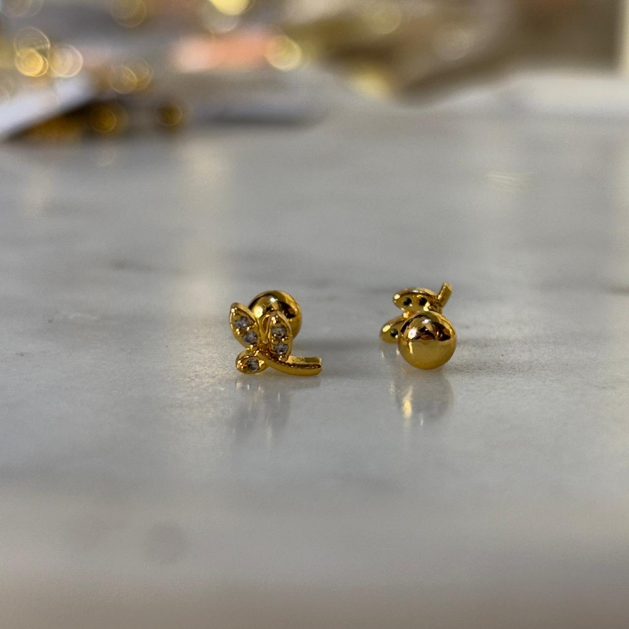 Little Leaf Flatback Earrings