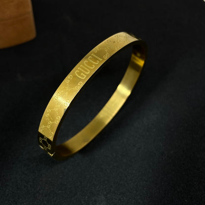 Classic GCCI 18K Cuff Bracelet