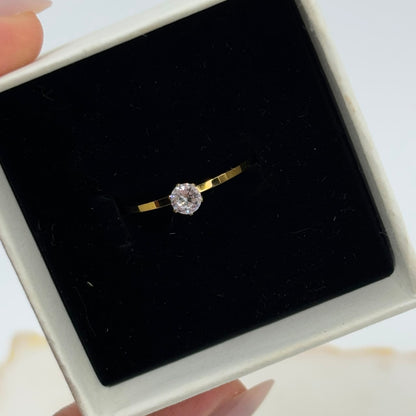 Noa Solitaire Ring