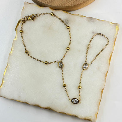 White Ollie Hand Chain