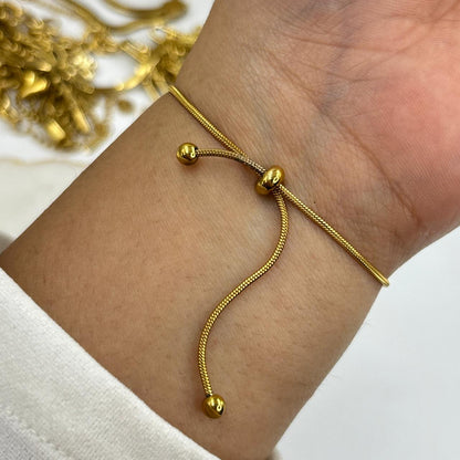 Adjustable Sleek Chain Bracelet