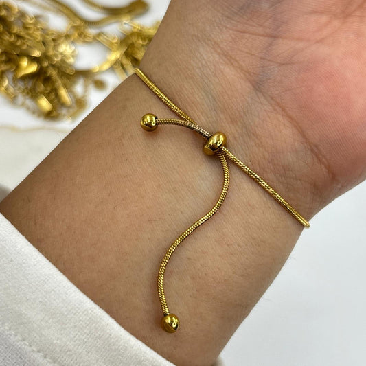 Adjustable Sleek Chain Bracelet