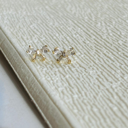 Minimal Bow Studs