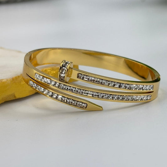 Nyla Bracelet  (Small Size-2.2-2.4)