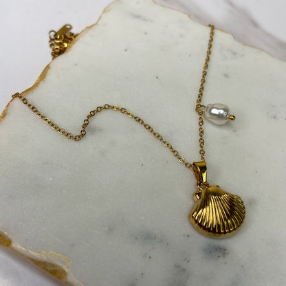 Nami Beach Charm Necklace