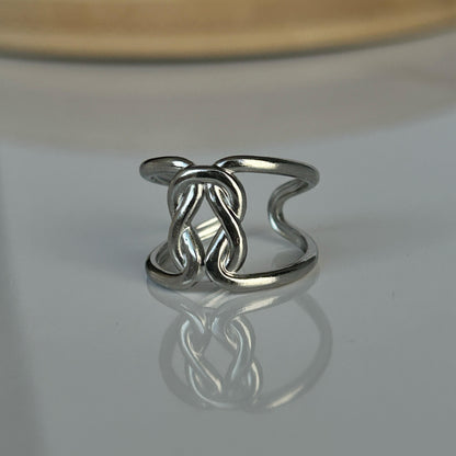 Ravel Ring