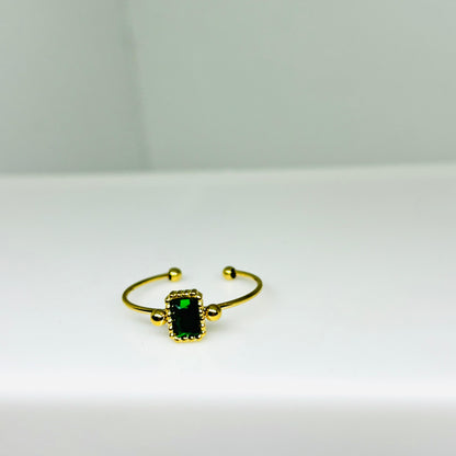 Victoria Emerald 18K Ring