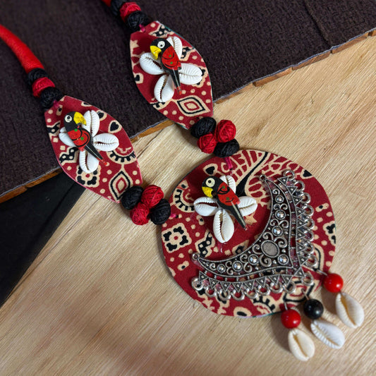 Ajrak Trendy Cowry Necklace