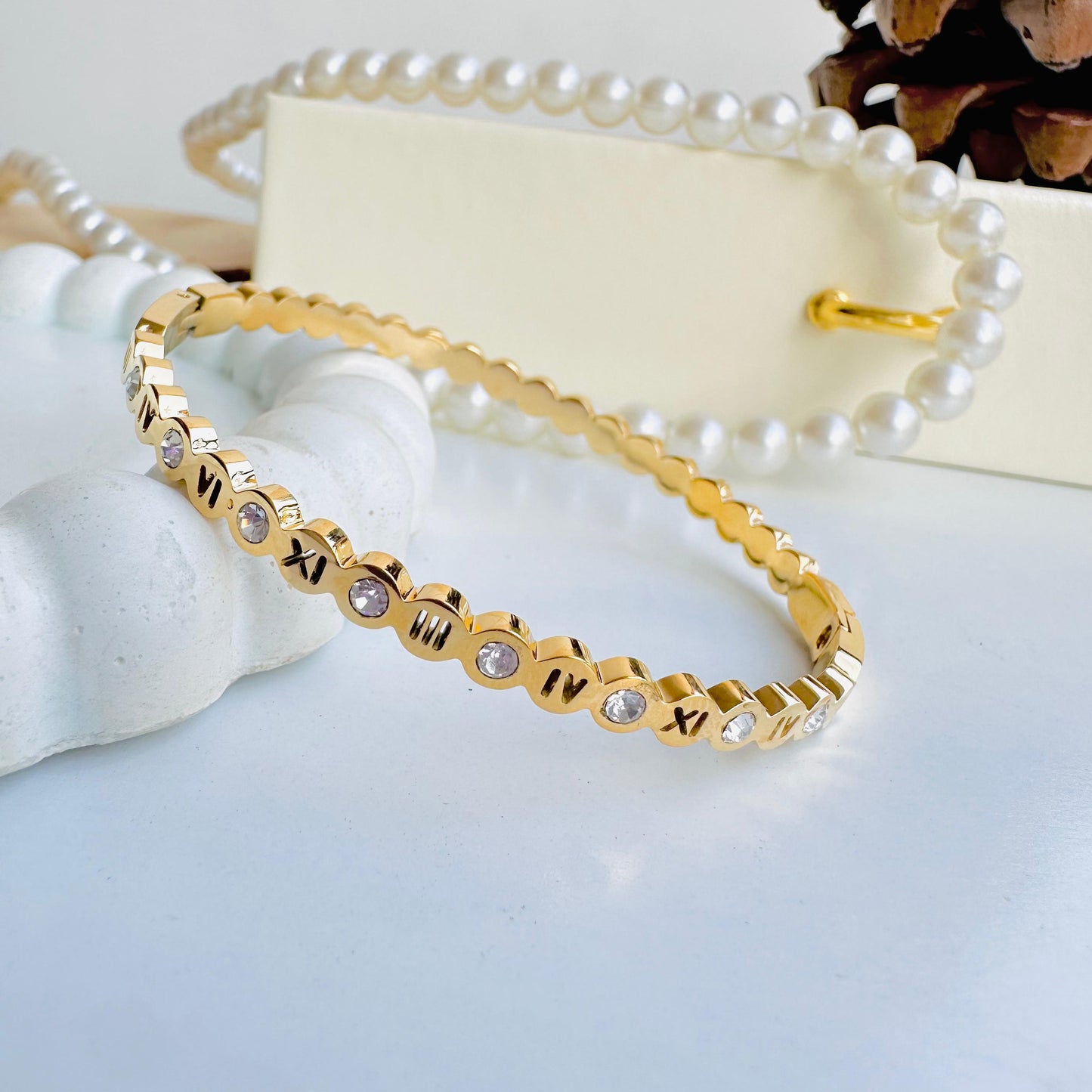 Roman Studded 18K Bracelet