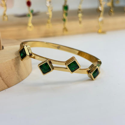 Emerald Glair Bracelet  (Small Size-2.2-2.4)