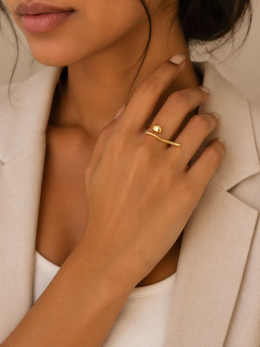 Lyra Luxe Ring