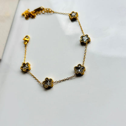 Dreamy Daisy 18K Bracelet