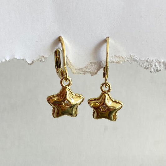 Bubbly Star Huggies Earrings
