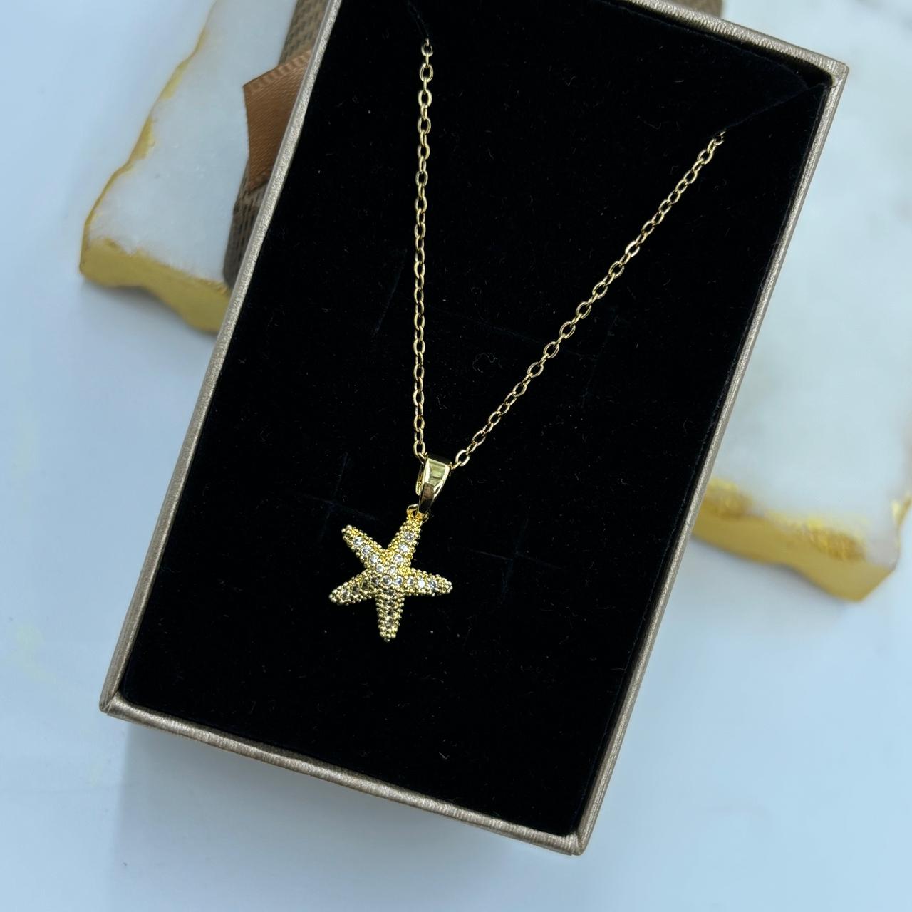 Dainty Starfish Necklace ( Gold )